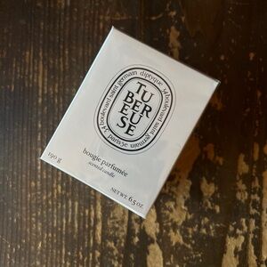 Diptyque White Scented Candle